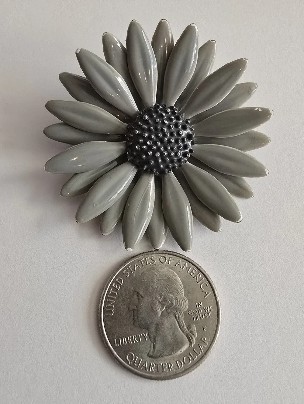 Vintage flower brooch tone floral pin enamel grey gray